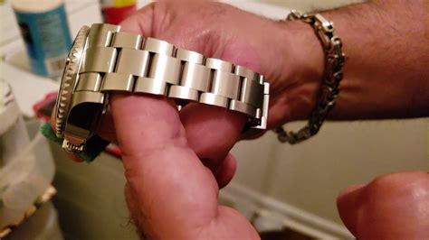 how to remove scratches from rolex bracelet|Rolex polishing instructions.